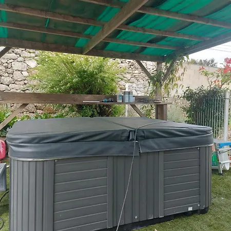 Piscine Cevennes Lägenhet *