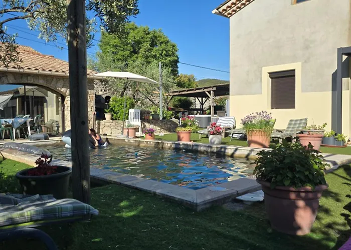 Piscine Cévennes Apartamento Saint-André-de-Majencoules